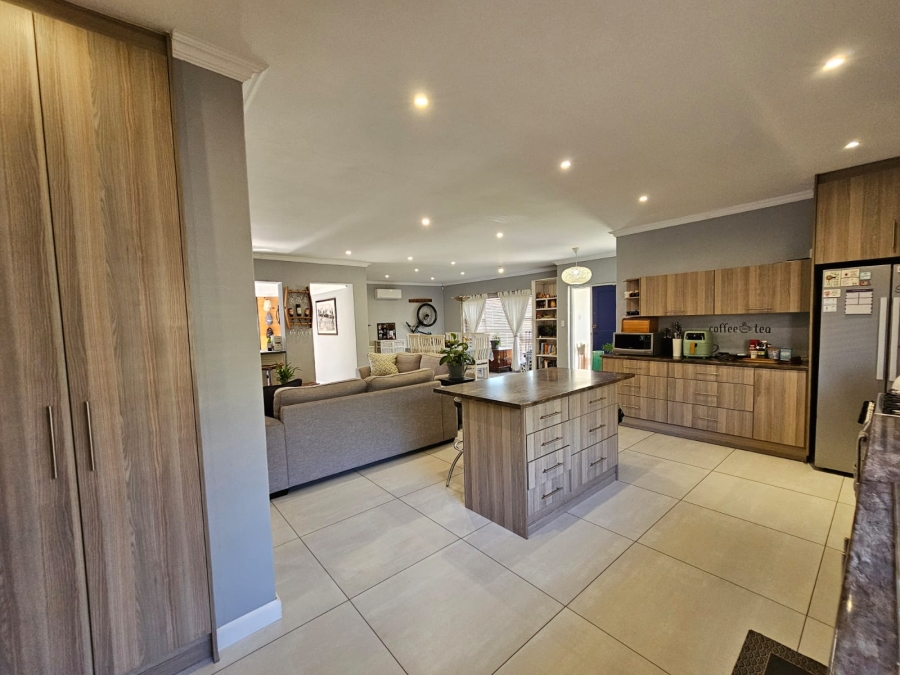 3 Bedroom Property for Sale in Ferndale Western Cape